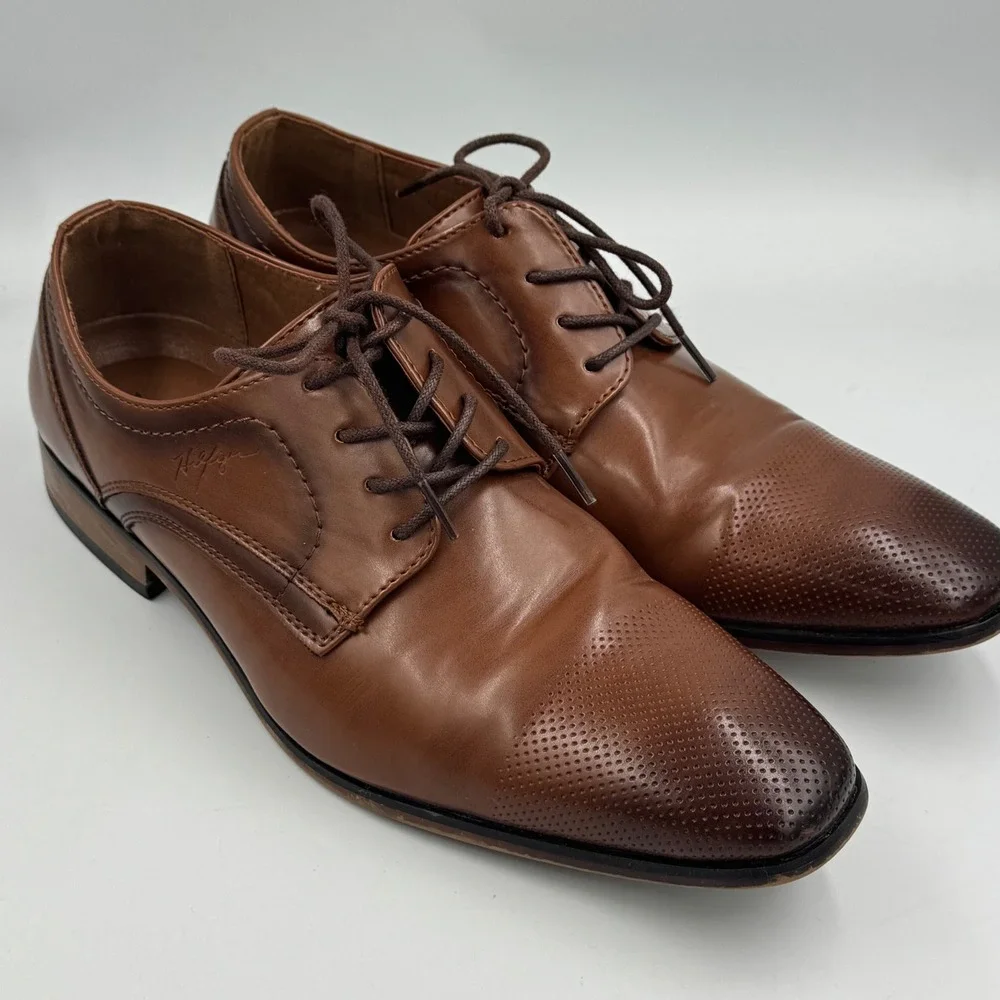 Tommy Hilfiger Shory Dress Shoes Mens 10 Brown Perforated‎ Cap Toe Derby TMSHORY